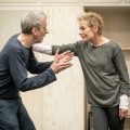 Peter Capaldi et Zo� Wanamaker en couple dans la pi�ce Constellations