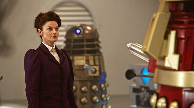 Doctor Who Hypnoweb : Missy face aux Daleks